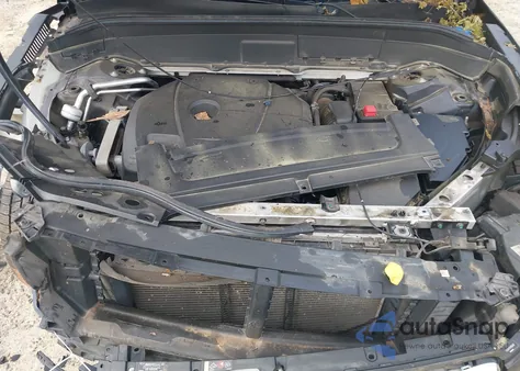 2017 Volvo Xc90 T6 Momentum z USA, uszkodzony, nr VIN YV4A22PK7H1155147